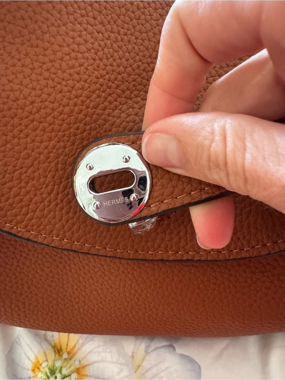Classic Top-Handle Women’s Bag in Cognac Brown - Picture 2 of 8